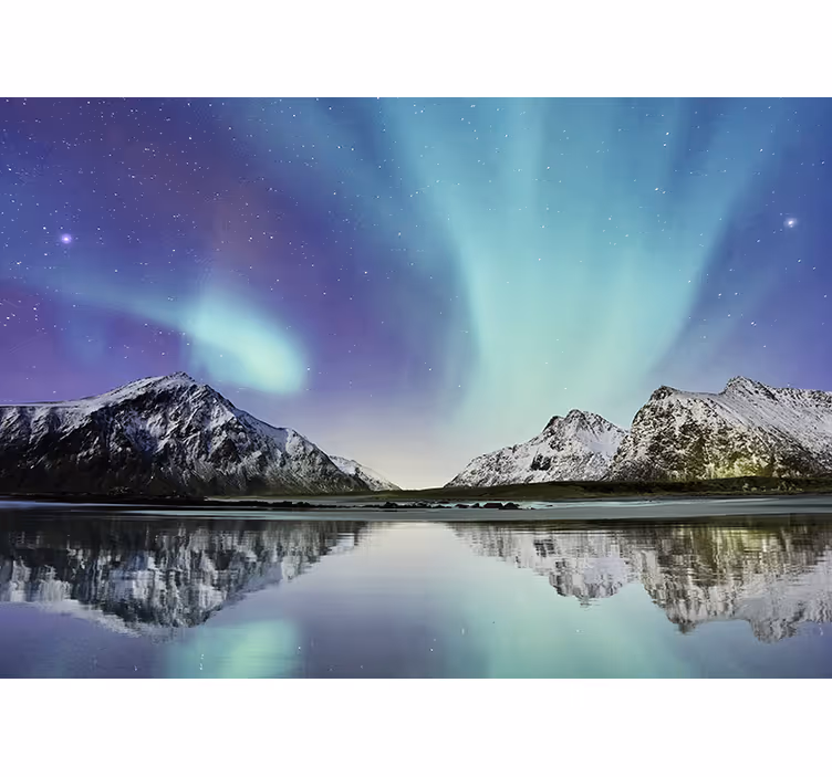 Mural de montañas reflejos de la aurora boreal - TenVinilo