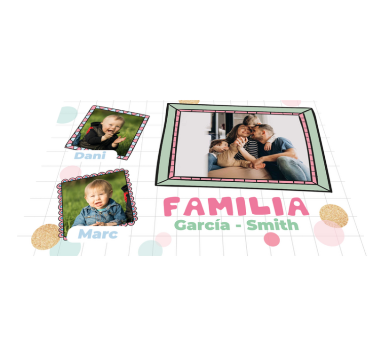 Mantel individual personalizable "Marcos de la familia con nombre - TenVinilo