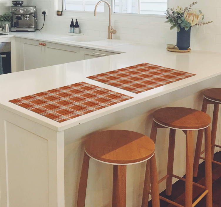 Individual de mesa elegante patrón de cuadros naranjas - TenVinilo