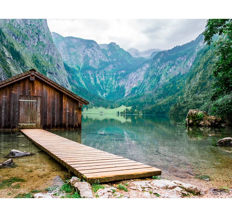 Fotomural montaña embarcadero en el lago - TenVinilo