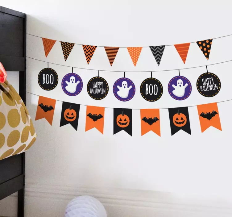 Vinilo decoración Halloween banderines - TenVinilo