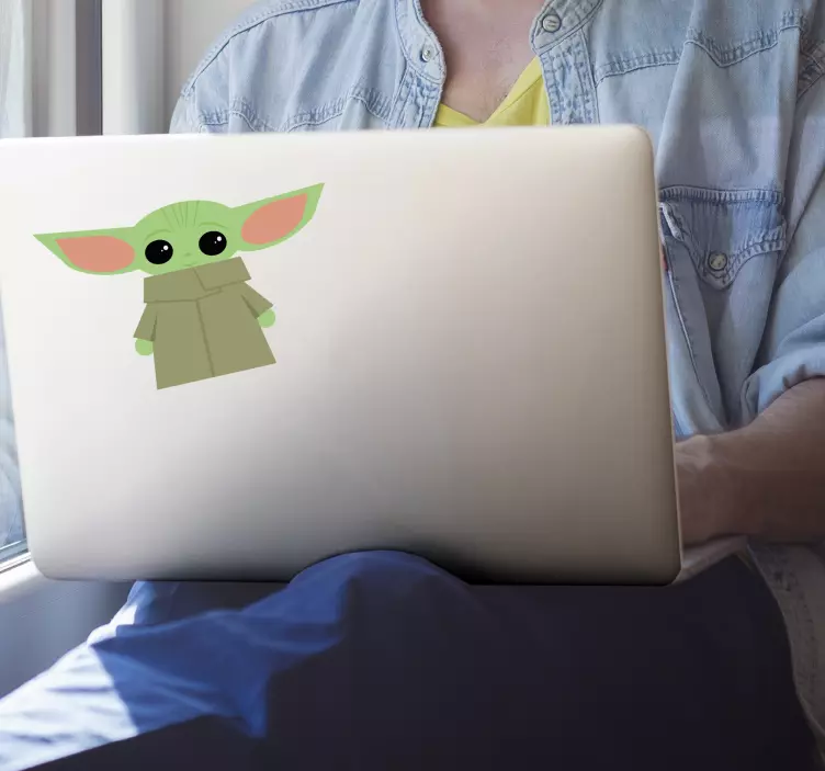 Pegatina para portátil bebé yoda - TenVinilo