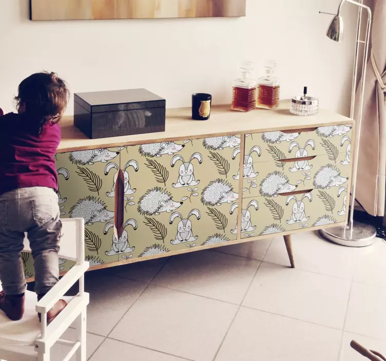 Vinilo para mueble Puercoespín y conejos - TenVinilo