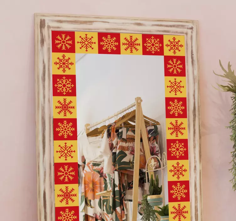 Vinilo espejo copos de nieve rojos y amarillos - TenVinilo