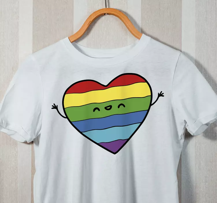 Camiseta personalizada rainbow smiley heart - TenVinilo