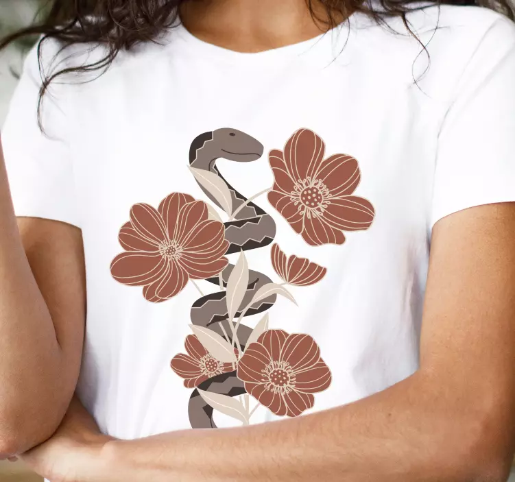 Camiseta fusión de flores de serpiente - TenVinilo