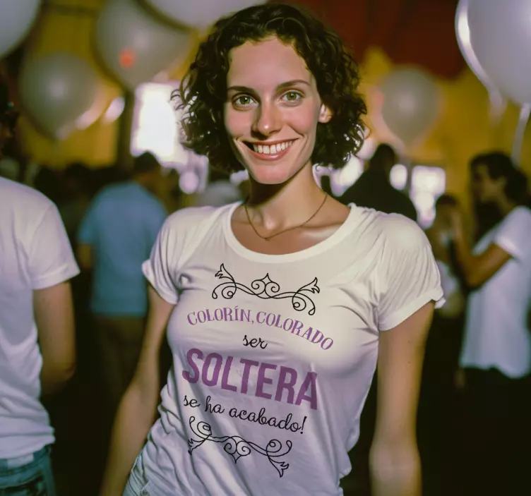 Camiseta la tortuga vivía en una caja de arena.La tortuga vivía e - TenVinilo