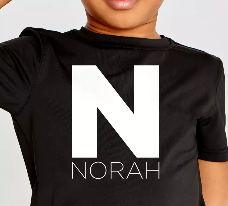 Camiseta infantil Inicial y nombre - TenVinilo