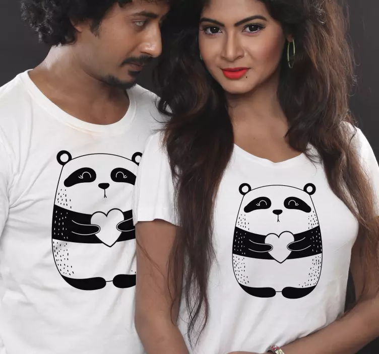 Camisetas parejas Lindos osos panda con corazón - TenVinilo
