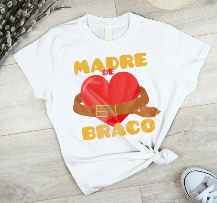 Camisetas con nombre Soy la mamá de mi mascota en español - TenVinilo