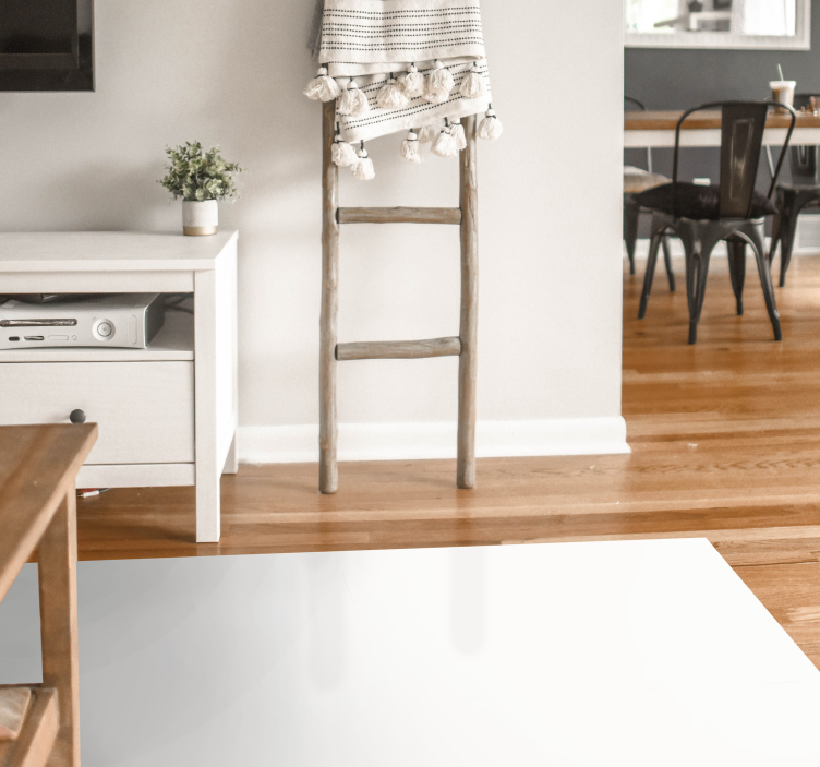 Alfombra vinílica salón superficie blanca minimalista - TenVinilo